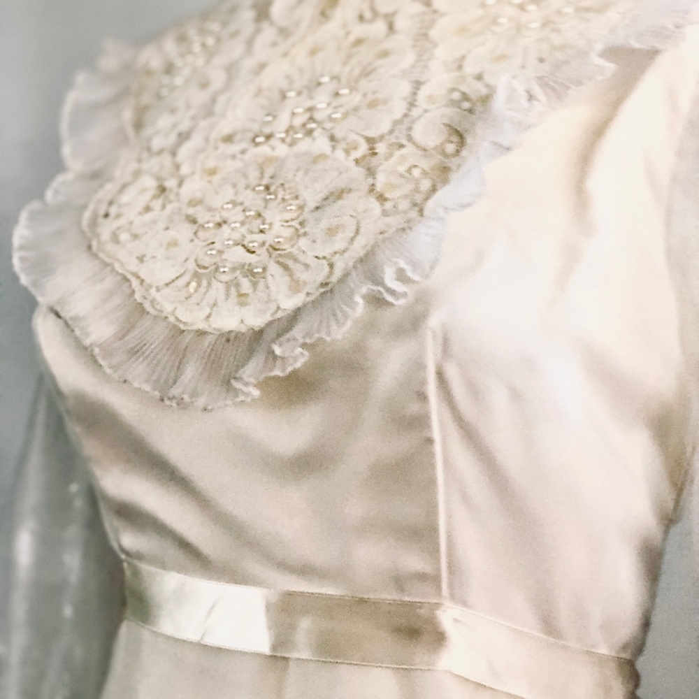 Vintage Ruffle up Princess Cut Bridal Originals Wedding Dress - Picture 9 of 16
